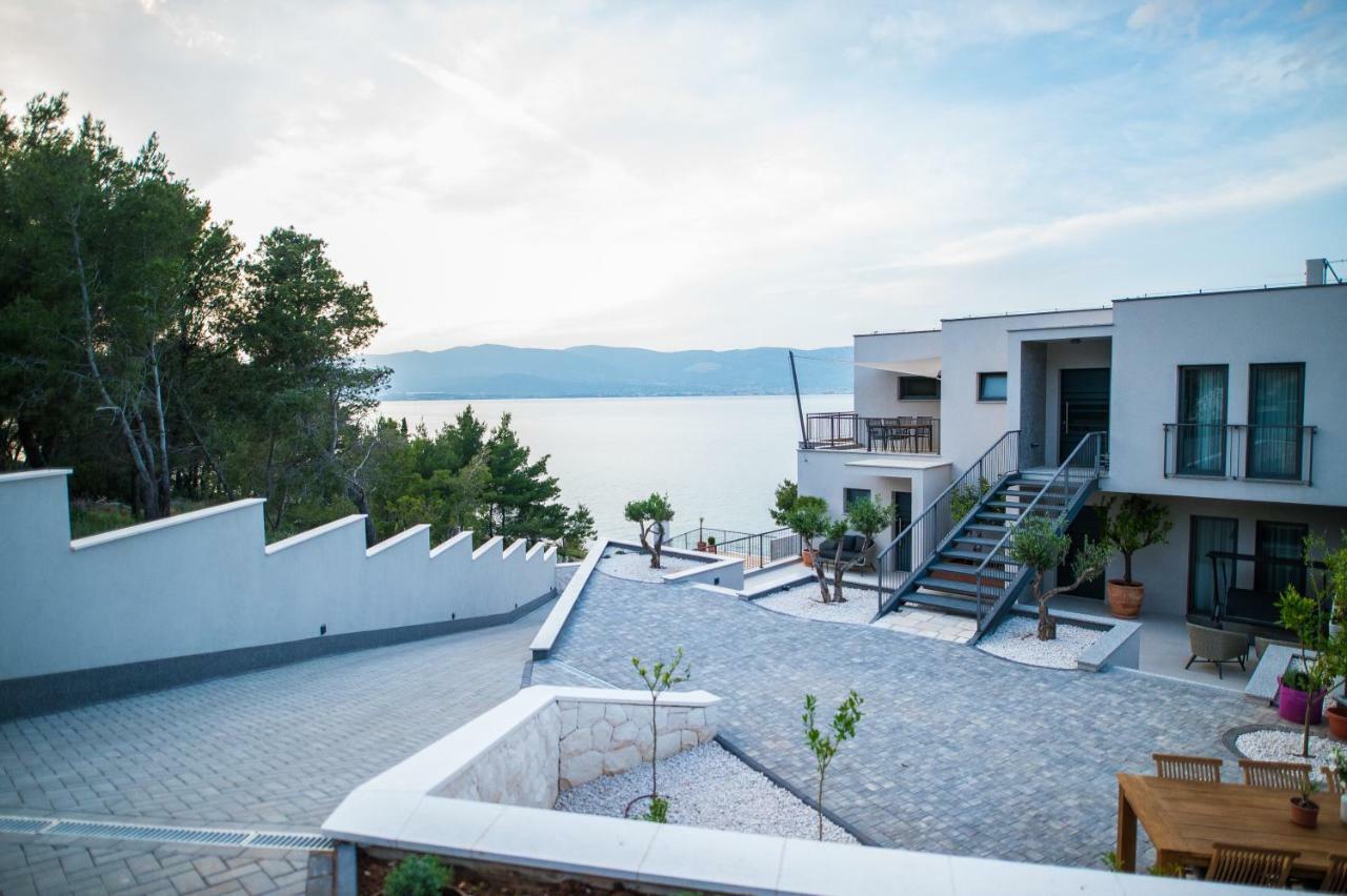 Апартаменти Olive Hill House - Ground Floor Слатине Екстер'єр фото